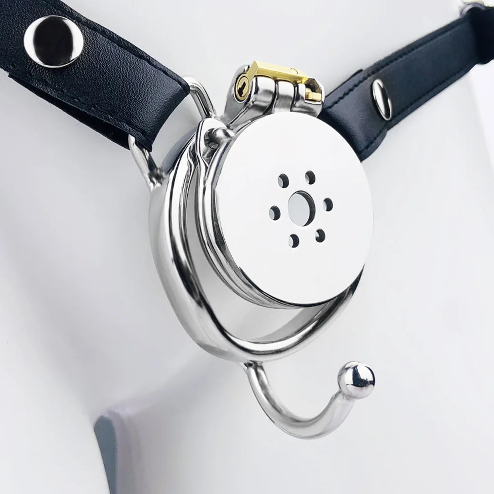 metal flat chastity cage with strap