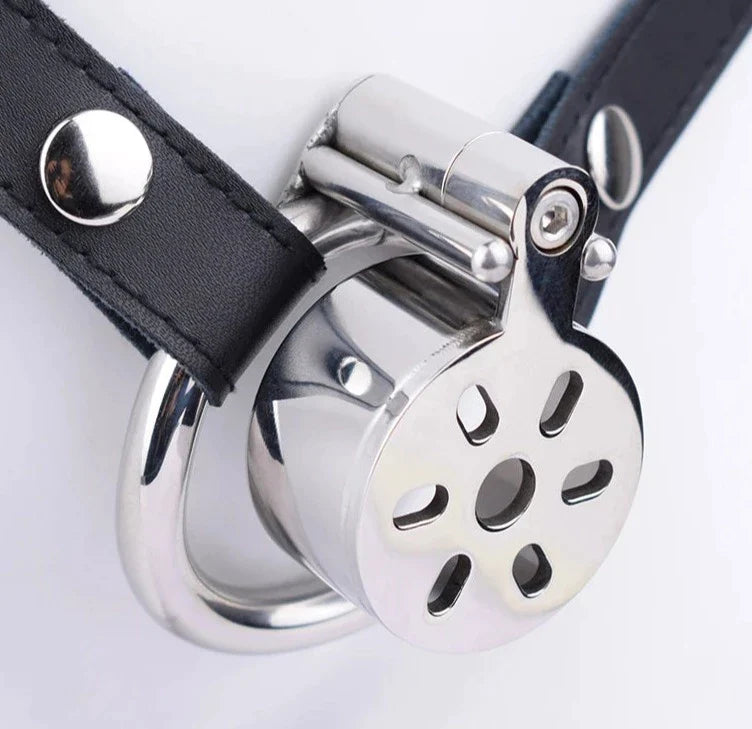 Small Flat Chastity Cage with Removable Metal Catheter and PU Belt